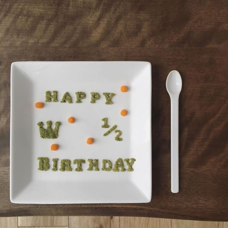 ﾊｰﾌﾊﾞｰｽﾃﾞｰに離乳食ｹｰｷ