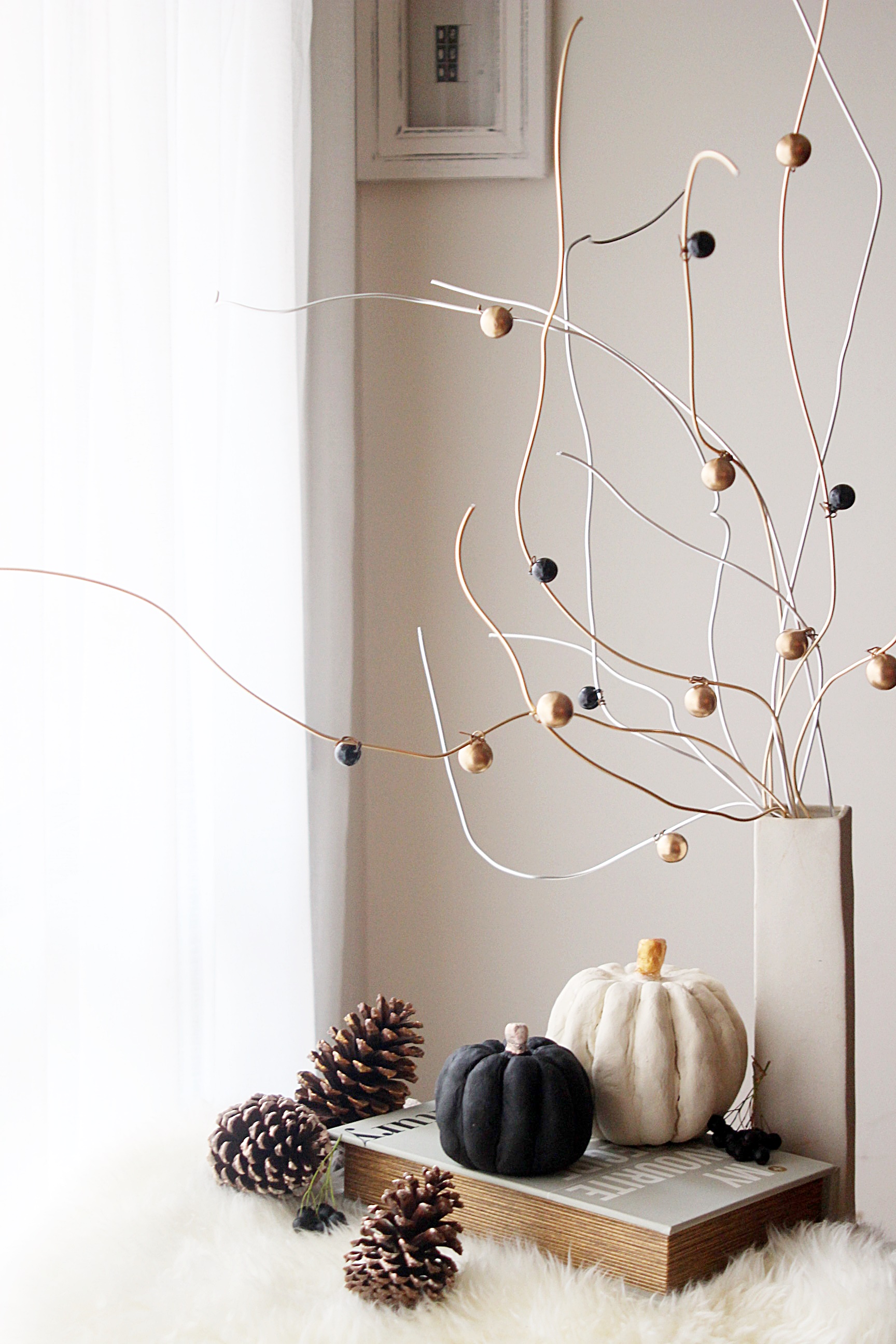 100均でオーナメント費用600円ハロウィンツリー完成 - airei-mamaの主婦ブログ