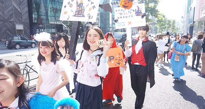 渋谷ハロウィンが路上飲酒禁止の効果で“無風”に「若者文化を潰してる」「治安乱す行為が文化か」ひろゆきも参戦の論争に週刊女性PRIME