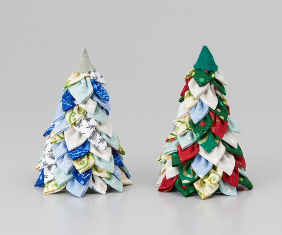 100均DIY 🎄モールでクリスマスツリーの作り方 クリスマスデコレーション 30cm ミニツリー クリスマス