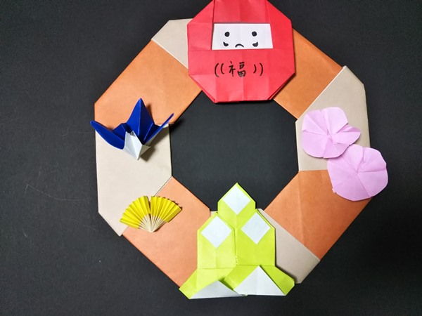 松竹梅の折り紙リースの折り方・作り方☆簡単でお正月にもピッタリな壁面飾り♪│子供と楽しむ折り紙・工作