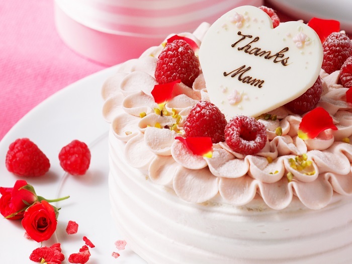 コージーコーナー2024年「母の日限定ケーキ」予約開始、母の日ベリーセレクション・フラワープリンセス・コージープリンセスなど、11日・12日購入で カーネーション造花プレゼントも食品産業新聞社ニュースWEB