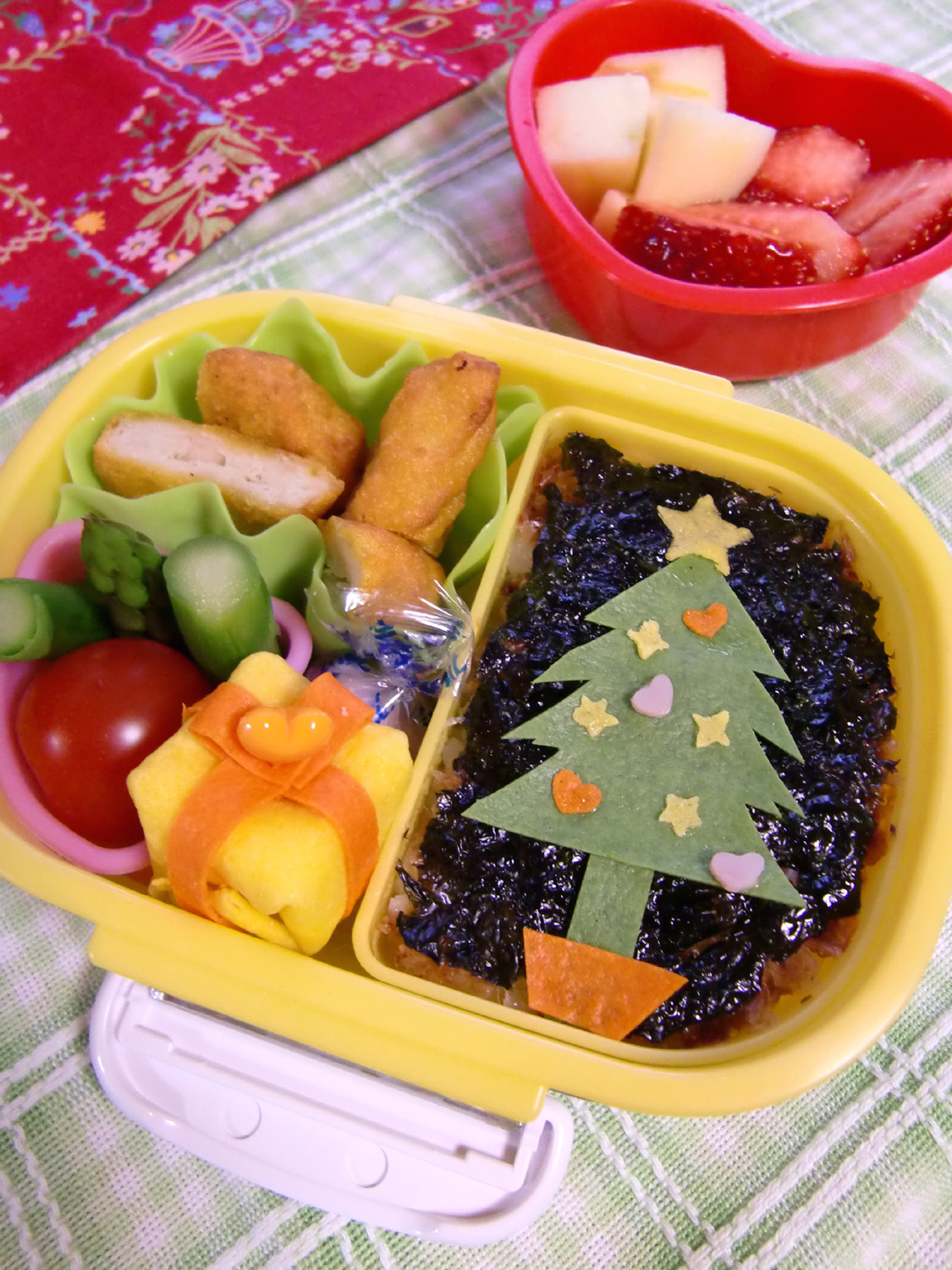 子どもが喜ぶクリスマスキャラ弁☆サンタクロースやトナカイなど可愛いキャラの作り方もご紹介暮らしニスタ