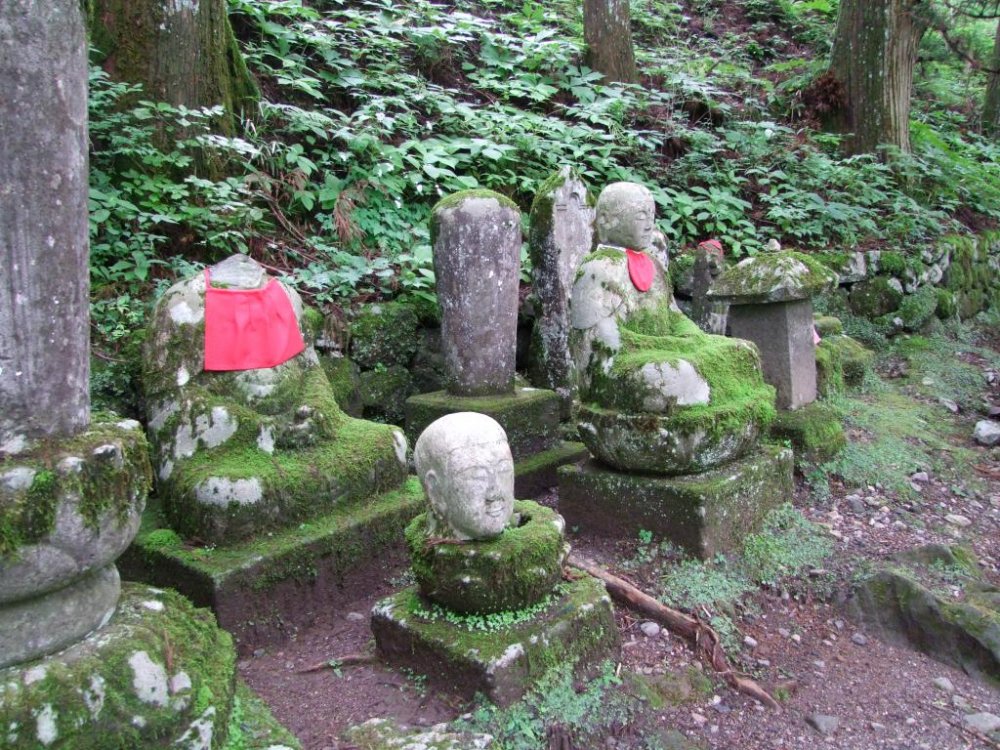 並び地蔵 憾満が淵- お地蔵さんブログ