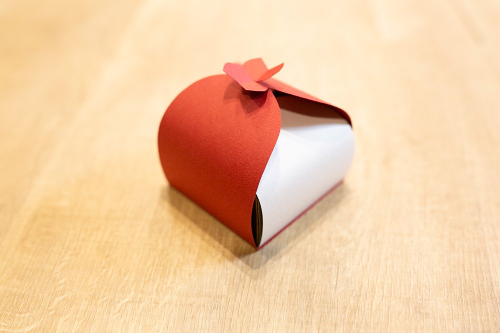 暮らし もらって嬉しい！立体的なボックス型カード「サプライズボックス」作り方 - 家電 Watch