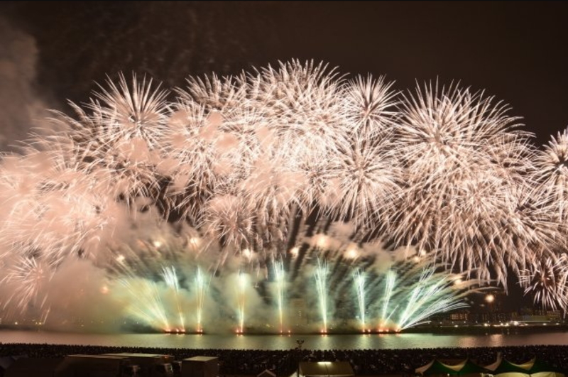 第4回 万博夜空がアートになる日 202511月22日 土 開催！花火×音楽×ドローンの幻想体験大阪万博公園フェス＆イベント情報