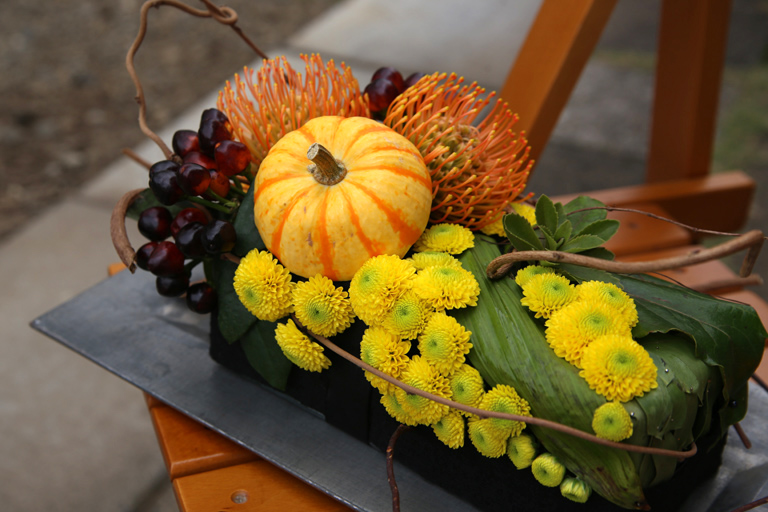 ハロウィンの飾りにぴったりな花を見つけよう！種類やアレンジ方法メルシーフラワー＊こころを花にかえて