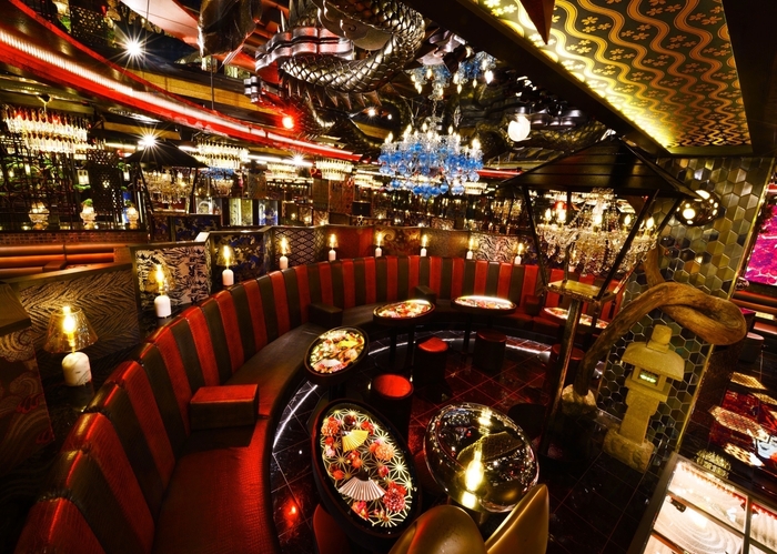 誇り高き老舗の“大人の社交場” 歌舞伎町「愛本店」が愛される理由