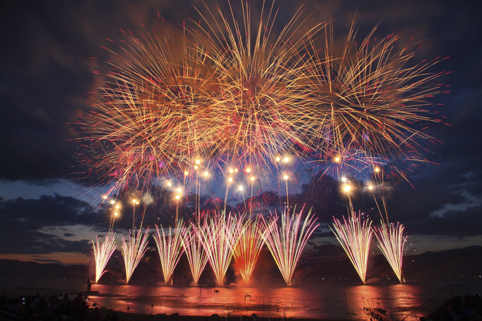 諏訪湖の花火大会2025 - 宇宙戦艦ヤマトTikTok