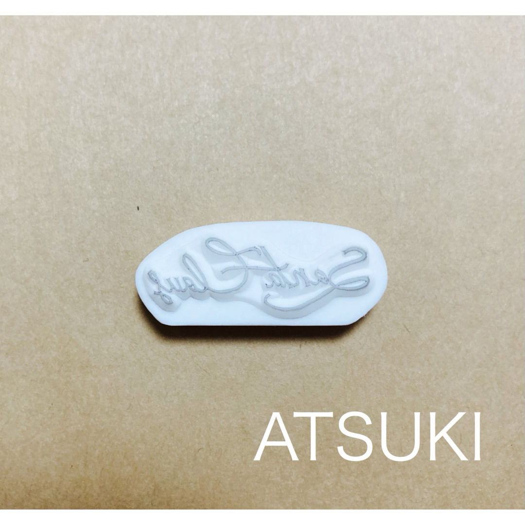 サンタクロースサインクリスマス漫画 - サンタクロースのベクターアート素材や画像を多数ご用意 - サンタクロース, 標識, 手に持つ - iStock