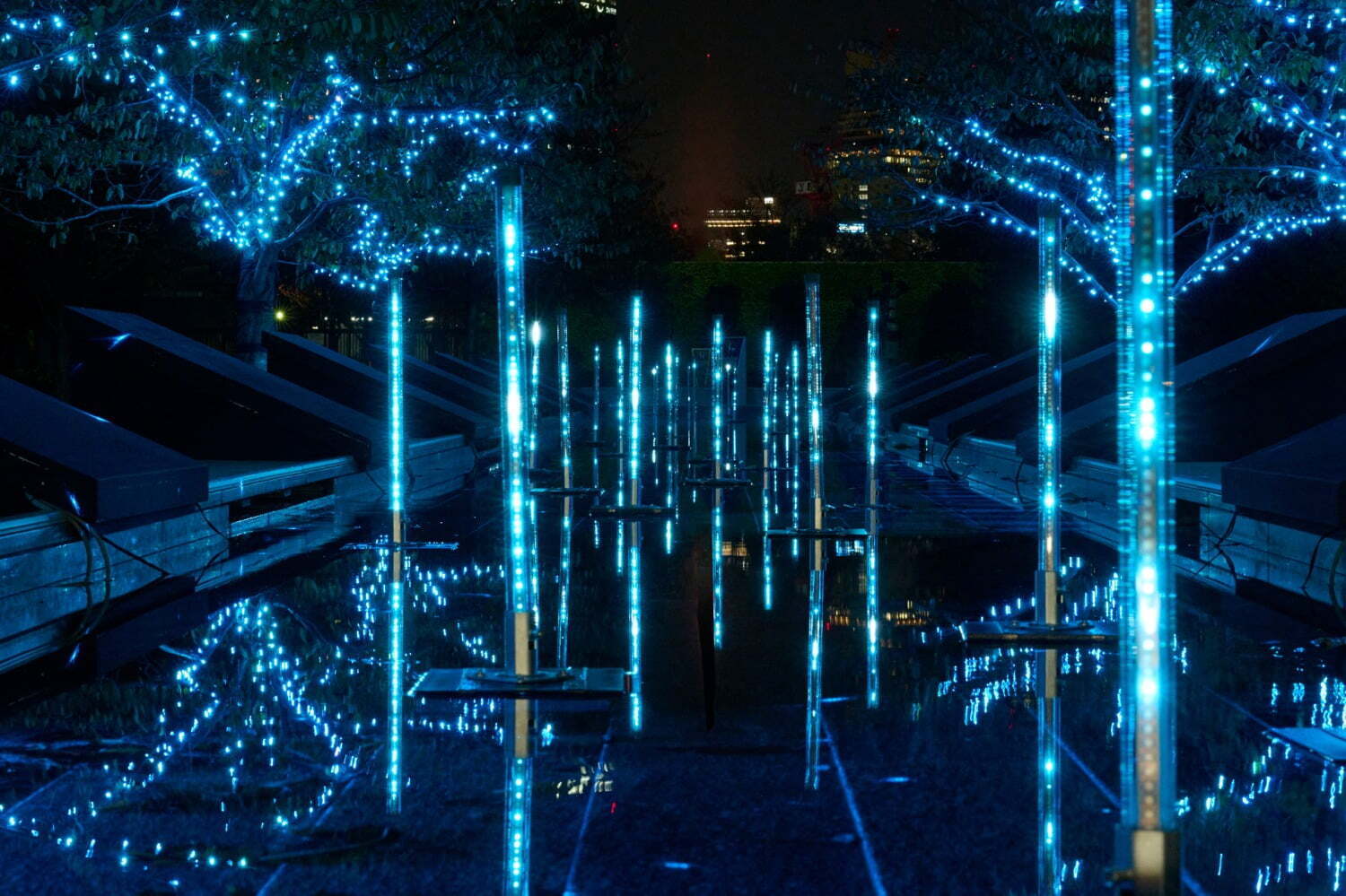 恵比寿ガーデンプレイスでイルミネーション開催！バカラシャンデリアにキッチンカーも＜2022-2023・東京＞ じゃらんニュース