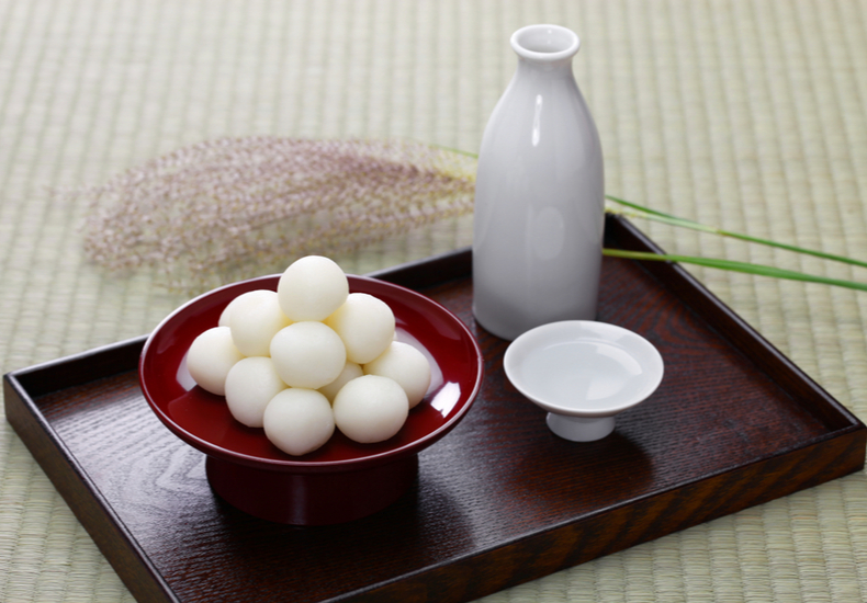 月見団子」の並べ方とは？ 十五夜や十三夜にお供えする理由・積み方・数・レシピ暮らしの歳時記All About