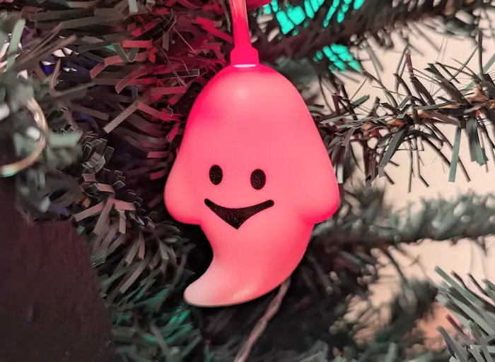 クリスマス準備も楽ちん！ハロウィンツリー🎃ハロウィンめんどくさいという方におすすめ、ハロウィンツリー🌲 100均で飾りを購入してツリーにつければもう完成！. ハロウィンが終わってしまっても、クリスマスの装飾に変えるだけなので 楽ちんです🥰🧡 皆さん