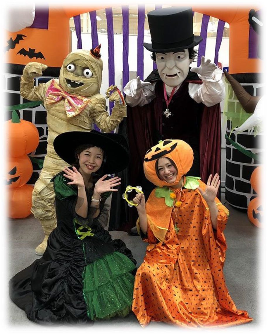 ハロウィンの相談をするお化けたちの集会 - No: 24828689写真素材なら「写真AC」無料 フリー ダウンロードOK