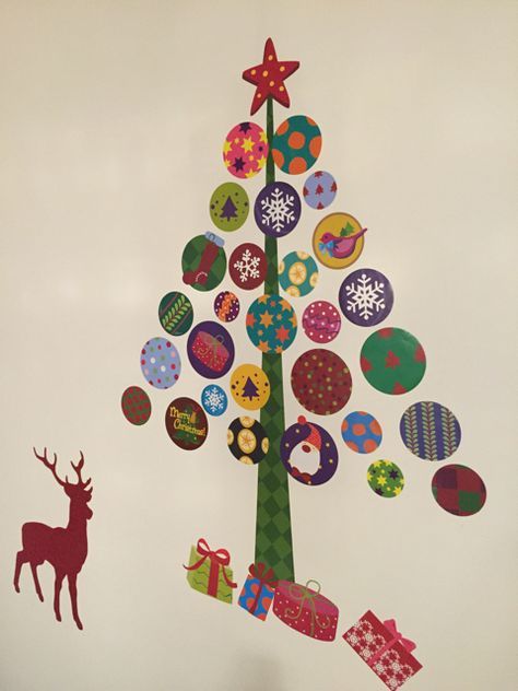 3D DIY フェルトクリスマスツリー 壁掛けオーナメント 20個付き クリスマスプレゼント 幼児 子供用 クリスマス 冬 ホリデーテーマパーティー壁掛け クリスマスツリー フェルトクリスマス フェルト布 DIY 飾り クリスマスツリー デコレーション 壁飾り 保育園 幼稚園 ご覧