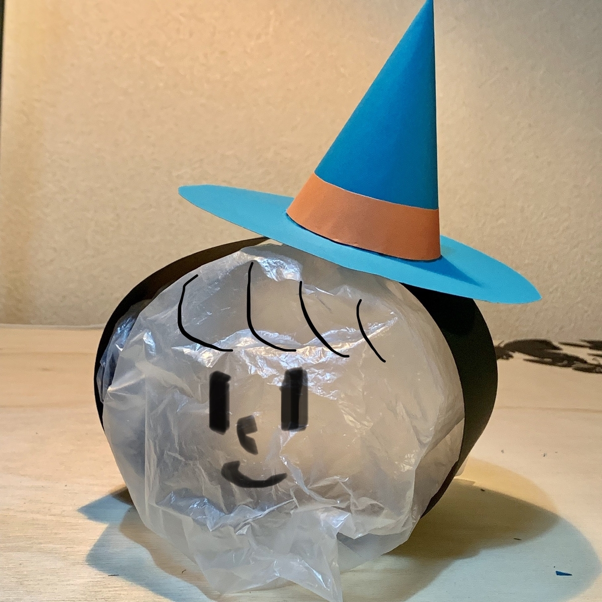 ハロウィンの製作アイデアーネコの帽子保育士ワーカ