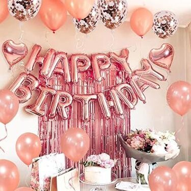 ホテルサプライズ お友達の誕生日や恋人との記念日のお祝いにホテルでサプライズはいかがですか？ 今回は編集部おすすめのサプライズで喜ばれるホテルをご紹介します♡※サプライズ後の片付けはしましょう✨ ぜひ保存して参考にしてみてくださいね！ photo by @____040tm