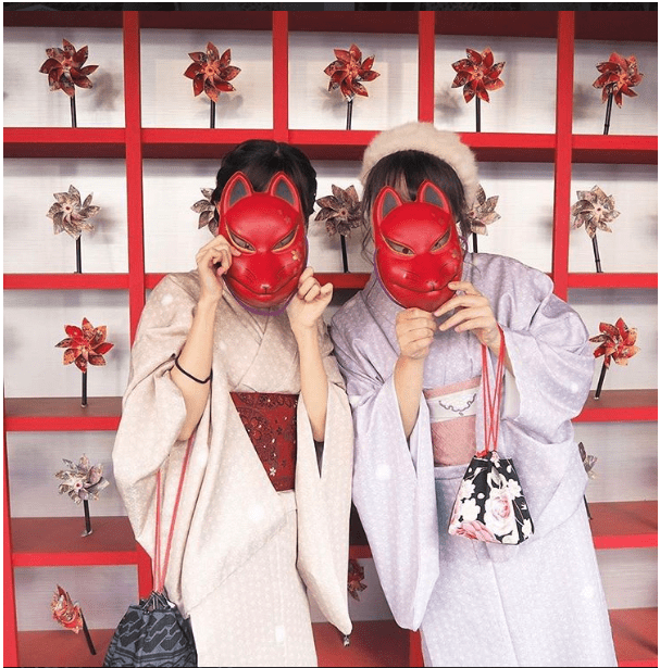 浅草で着物姿をさらに可愛く！狐のお面レンタルがインスタ映え？梨花和服 浅草店
