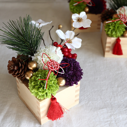 お正月アレンジ＊舟形iichi 日々の暮らしを心地よくするハンドメイドやアンティークのマーケットプレイス