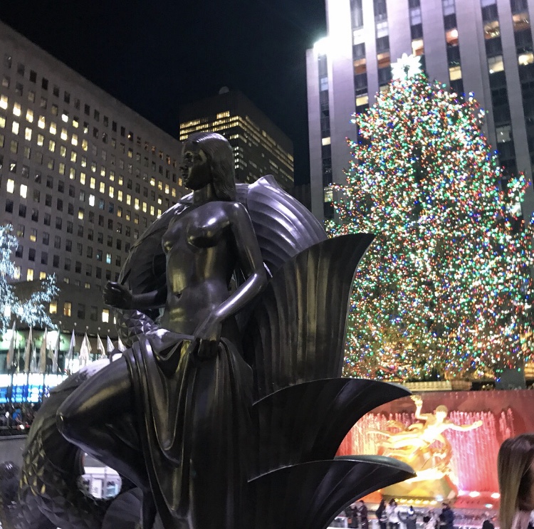 ロックフェラーのツリー点灯式は12月第1水曜日♪ニューヨークで過ごすクリスマスのおすすめスポットトラベルスタンダードジャパン