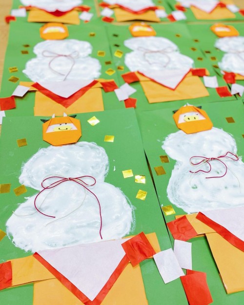 お正月モチーフのフレーム イラスト 保育で使える無料素材 ほいくisダウンロード