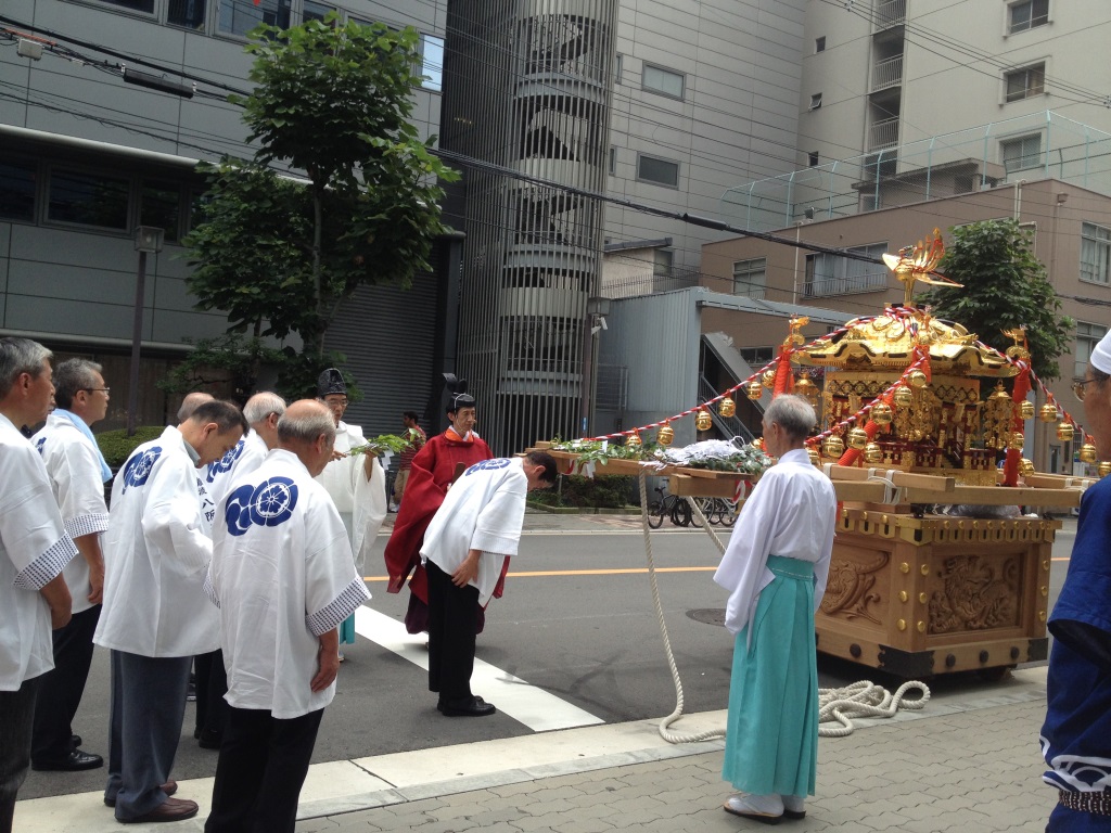 御宿で「八坂神社例大祭」 6年に2回の「汐踏み」盛大に - 外房経済新聞