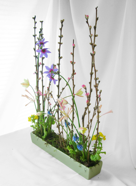 フラワーアレンジメント 造花 雛祭り 100均造花 ひな祭りアレンジの作り方 花材費800