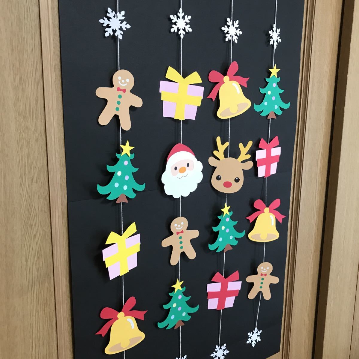 クリスマスのつるし飾り絵本と本とことばと♪