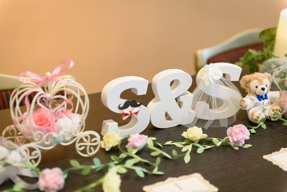 100均で作る！結婚式二次会の飾り付けアイデア10選 バルーン ガーランド等100均グッズ＆アイデア