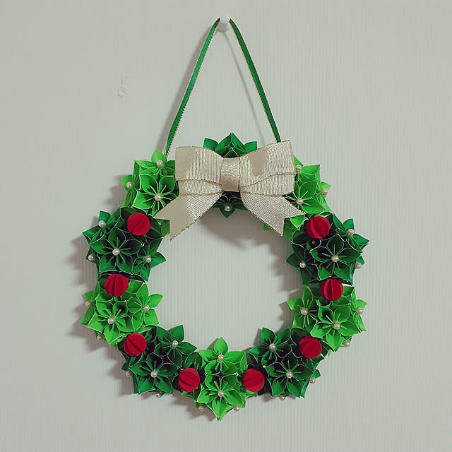 折り紙リース。クリスマスはかわいい。写真と育児とたまにつぶやき