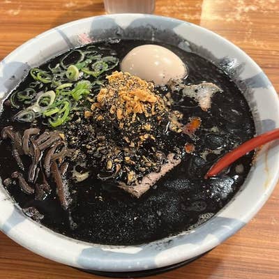 神戸豚骨らーめん賀正軒 豚骨の旨みを制覇したラーメン