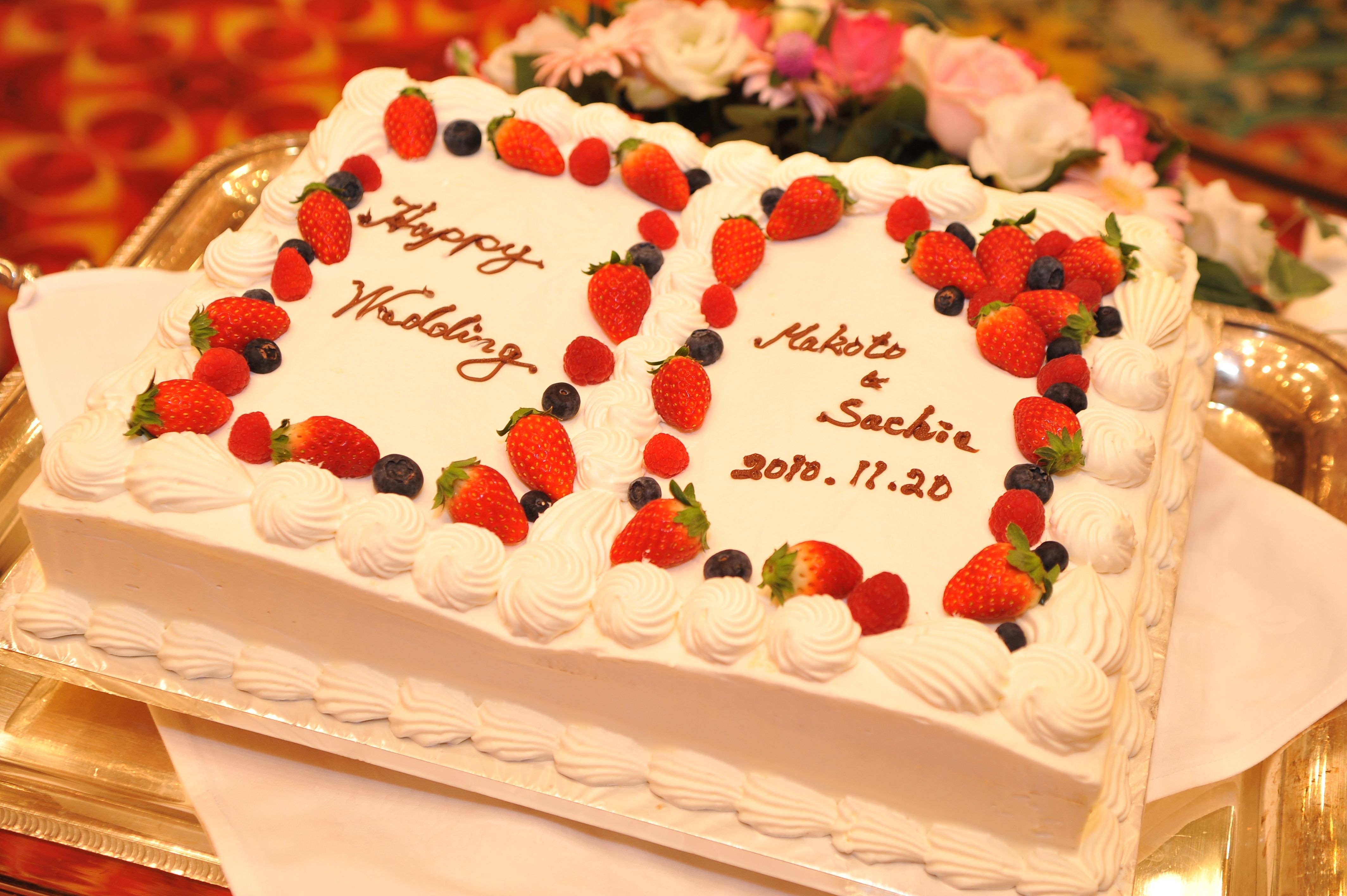 ウェディングプレート。誕生日プレートチョコペンアートバースデープレートチョコペンショコラグラフィーメッセージプレートチョコレートアートchocolatgraphy