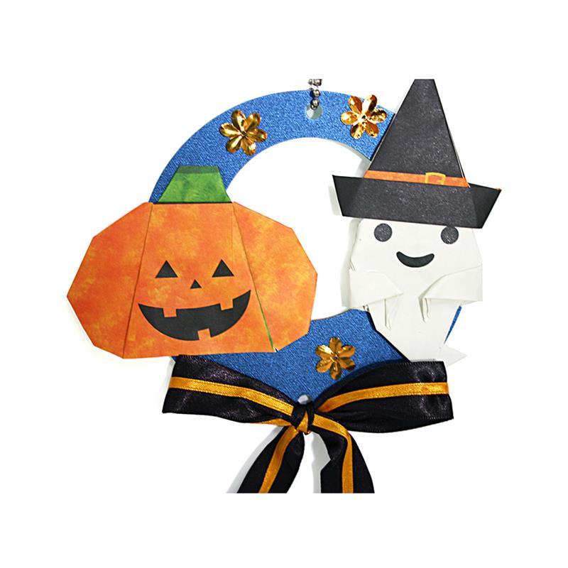 39 件の「ハロウィン吊るし飾り」のアイデアを今すぐ保存折り紙 デザイン、ハロウィンの飾り付け、ペーパーフラワー など