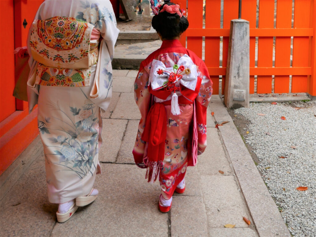 七五三の髪型は新日本髪が人気？簡単なヘアアレンジのやり方も紹介！ - フォトスタジオ コフレ