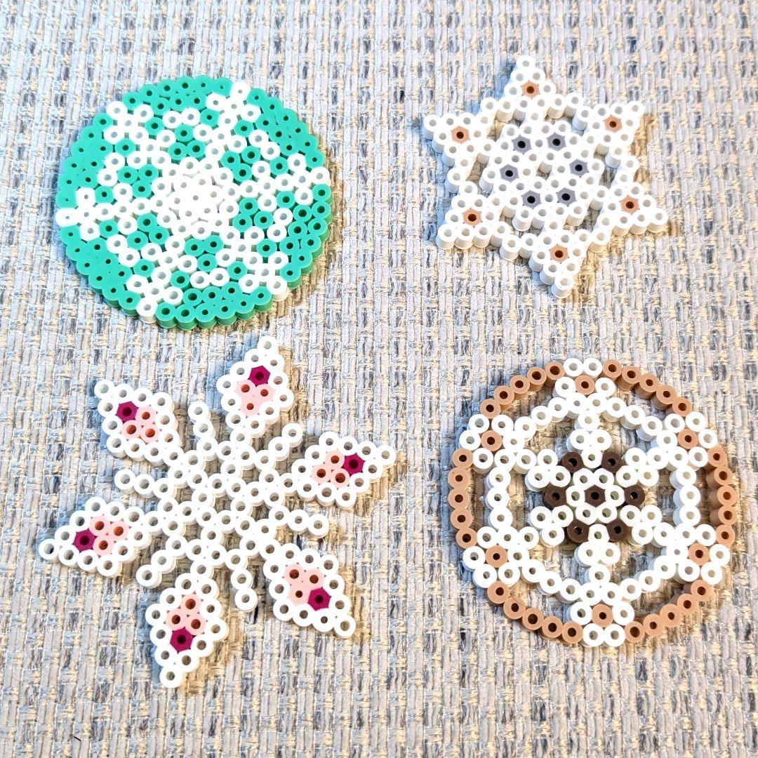 アイロンビーズ図案・小さめ・イベント・季節 冬・クリスマスオーナメント④手作りしてみたよ♪