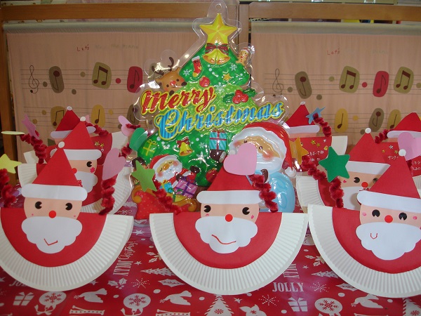 50枚入 クリスマス紙皿 クリスマスディナー お祝い用の使い捨てホリデーパーティー皿 business ind - Temu Japan