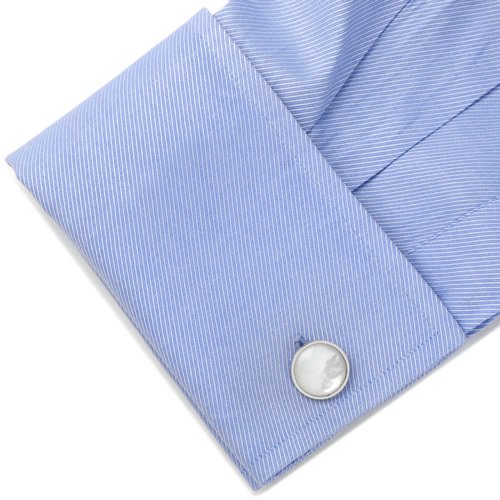 カフスボタン スーツをオシャレに見せる魅力・人気・種類・マナー・使えるシーンをご紹介。 - Business Fashion MEN'S