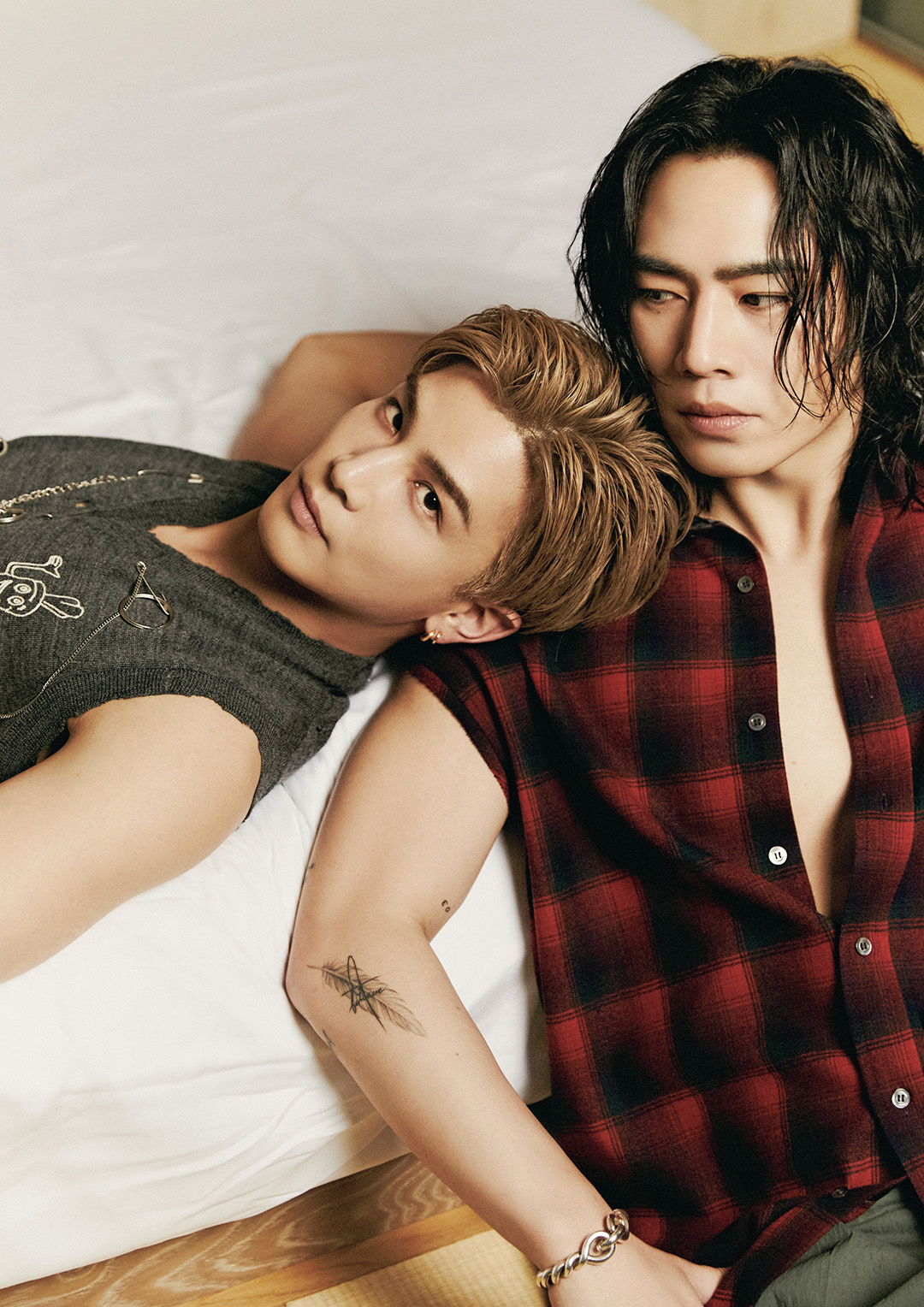 三代目 J SOUL BROTHERSの岩田剛典&ØMIが『ヌメロ・トウキョウ』10月号特装版表紙に登場！ソウルメイトのような関係の2人の浴衣姿も披露Emo!miuエモミュ