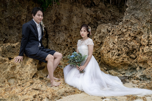 世界一の絶景ウユニでウェディングフォトがオススメ！フォト数組＆ウユニプロポーズの瞬間を撮影しました。 映像有り絶景ビデオグラファーHENMI