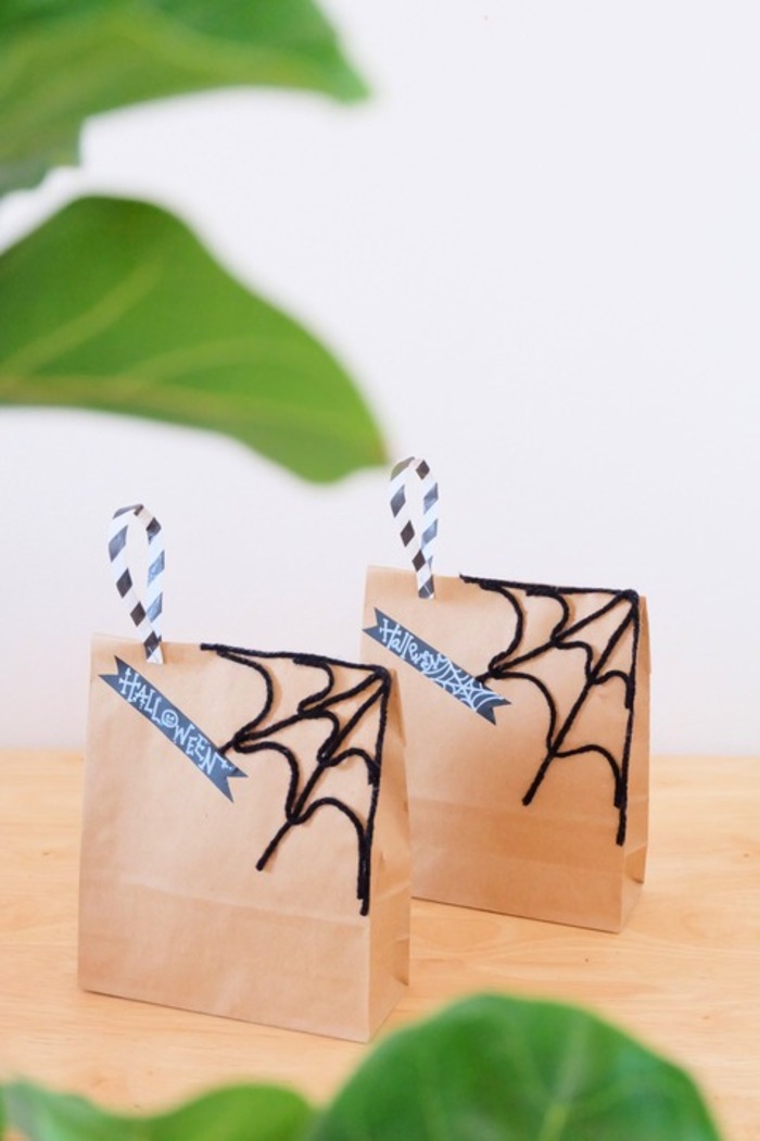 ハロウィンのお菓子のラッピングに『ぴたパック橙』