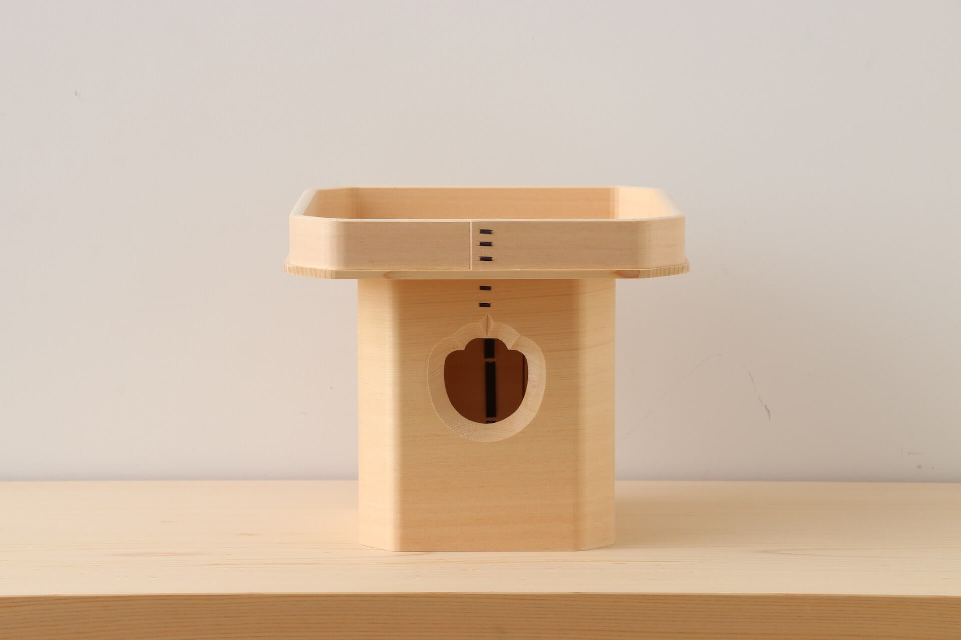 今日は十五夜、中秋の名月。 という事で、八千代台にある「大こくや」さんが月見団子を用意してくれました♪ 天気が残念 それでも手作りの美味しいお団子食べて下さい！日本の伝統行事、大事にしたいですね。八千代緑が丘まちのえき まちのえき 八千代緑が丘 八千代台