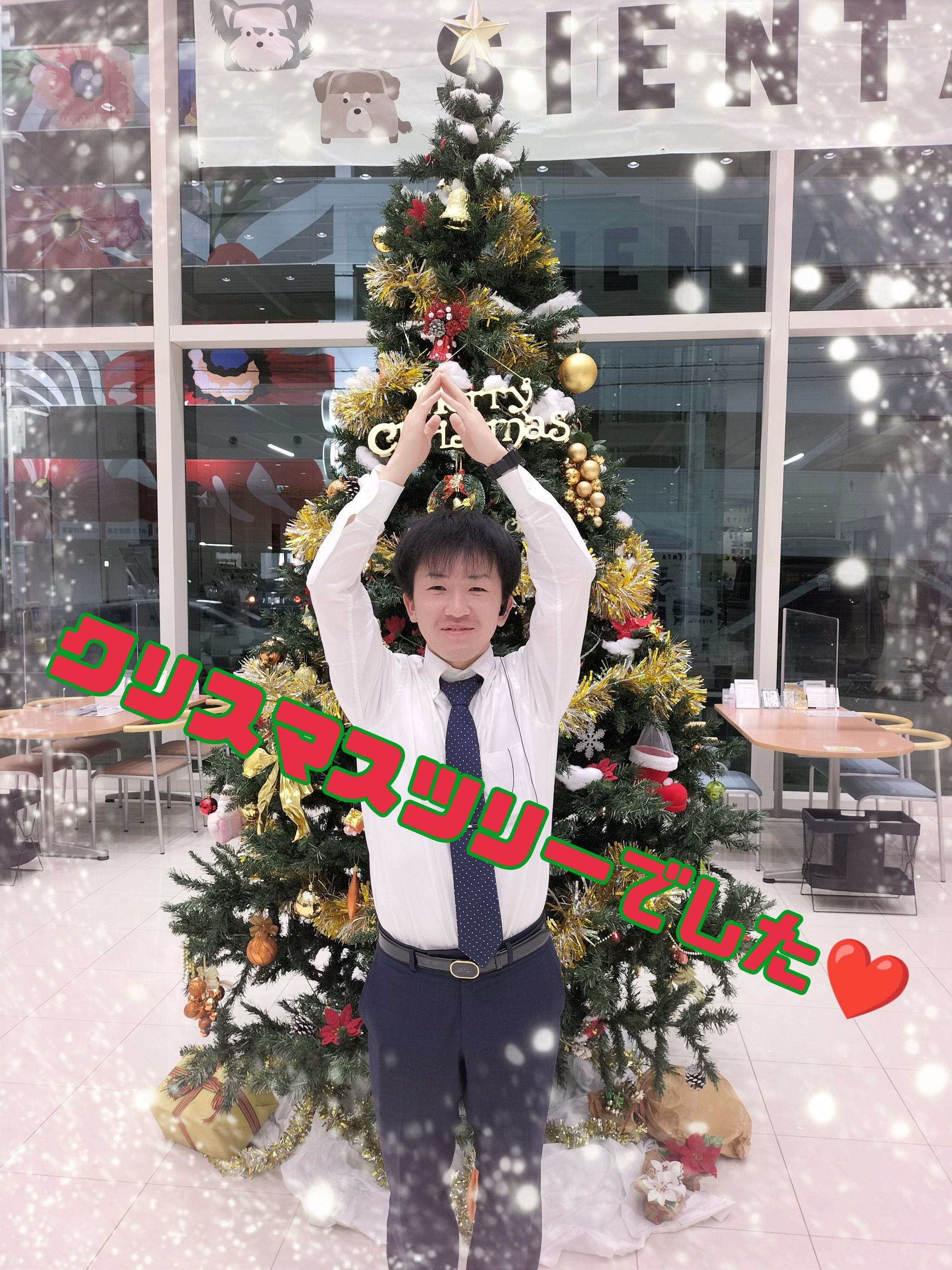 クリスマスプリネタプリ もうすぐクリスマス！🎄🌟 クリスマスならではのリースを使ってみたり、ヘアアレンジでクリスマスのオーナメントをつけてみたり、クリスマスネタで可愛いプリを撮っちゃおう🎄🌟 せっかくのクリスマスシーズン！ 是非みんなもクリスマスプリで